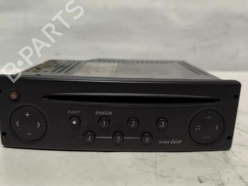 Used Radio RENAULT LAGUNA II (BG0/1_) 1.9 dCi (BG08, BG0G) (120 hp) 31631795