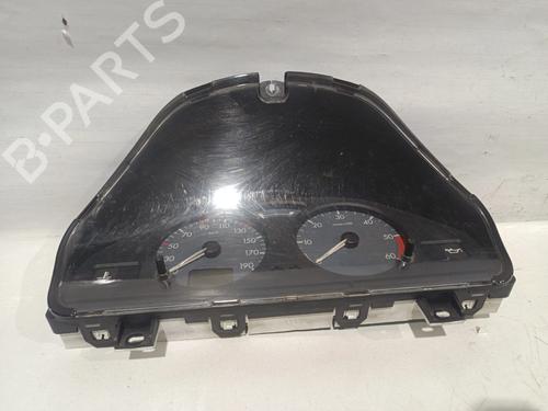 Used Instrument cluster Instrument cluster CITROËN SAXO Hatchback van (S3_) [1997-2003] 31857463 31857463