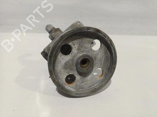 Used Steering pump CITROËN SAXO Hatchback van (S3_) [1997-2003]  31863025