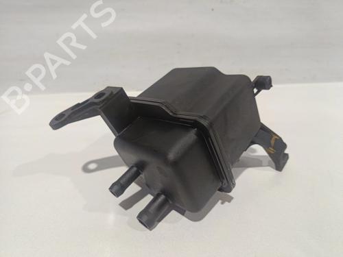 Used Power steering reservoir CITROËN SAXO Hatchback van (S3_) [1997-2003]  31863038