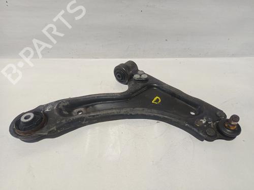 Used Right front suspension arm OPEL CORSA C (X01) [2000-2009]  31905569