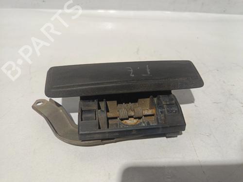 Venstre fortil udvendigt håndtag PEUGEOT 309 Hatchback Van (10S, 3S) [1985-1993]  31929728