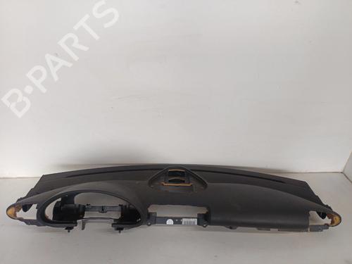 Used Dashboard MERCEDES-BENZ C-CLASS (W203) C 200 CDI (203.007) (122 hp) 31574120
