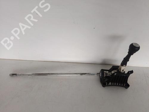 Used Gear lever OPEL CORSA C (X01) [2000-2009]  31902543