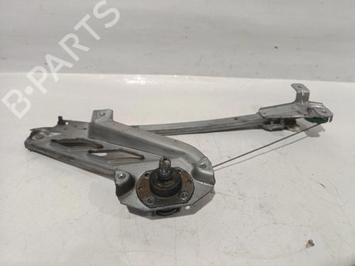 Lève-vitre arrière gauche OPEL CORSA B (S93) 1.2 i (F08, F68, M68) (45 hp) 31967595