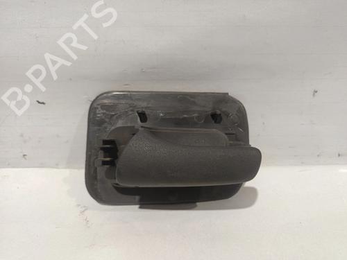 Poignée intérieure arrière gauche OPEL CORSA B (S93) 1.2 i (F08, F68, M68) (45 hp) 31967580