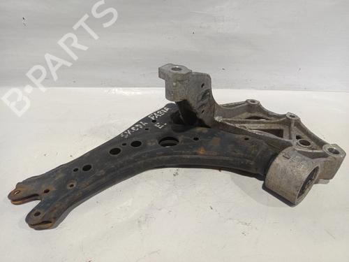 Used Left front suspension arm Left front suspension arm 31967574 31967574
