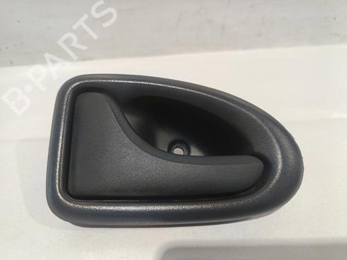 Used Front left interior door handle RENAULT MEGANE I (BA0/1_) 1.9 dTi (BA08, BA0N) (98 hp) 31980990