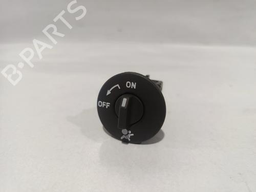 Interruttore RENAULT LAGUNA II Grandtour (KG0/1_) 1.9 dCi (KG0G) (120 hp) 31996318