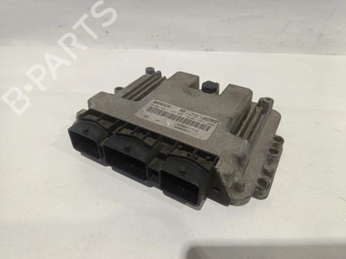 Used Engine control unit (ECU) RENAULT LAGUNA II Grandtour (KG0/1_) 1.9 dCi (KG0G) (120 hp) 31996295