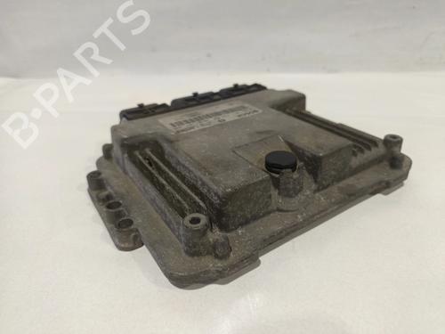 Engine control unit (ECU) RENAULT LAGUNA II Grandtour (KG0/1_) 1.9 dCi (KG0G) | BP31996295M57