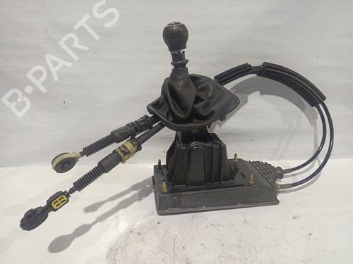 Used Gear lever RENAULT LAGUNA II Grandtour (KG0/1_) 1.9 dCi (KG0G) (120 hp) 31994171