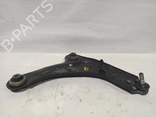 Højre fortil bærearm RENAULT LAGUNA II Grandtour (KG0/1_) 1.9 dCi (KG0G) (120 hp) 32021162
