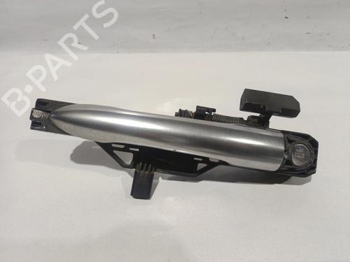 Used Front left exterior door handle Front left exterior door handle 32000086 32000086