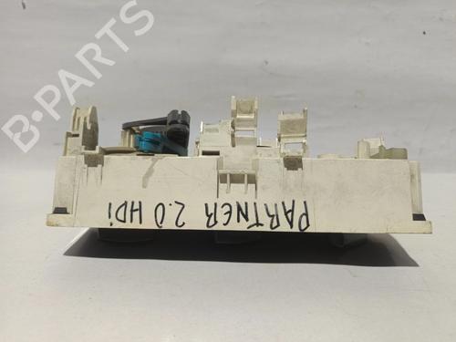 Climate control PEUGEOT PARTNER Box Body/MPV (5_, G_) | BP32064843I5