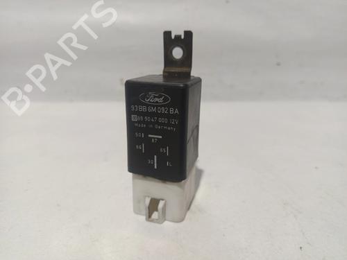 Used Electronic module FORD MONDEO I (GBP) 1.8 TD (88 hp) 32064903