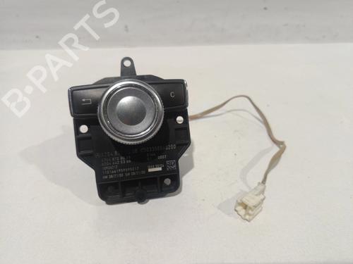 Used Switch MERCEDES-BENZ C-CLASS (W204) [2007-2015]  32085061