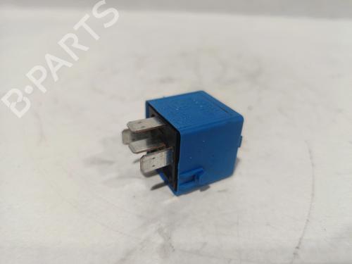 switch-bmw-3-coupe-e92-2005-2006-2007-2008-2009-2010-2011-2012-2013-32097797 main image