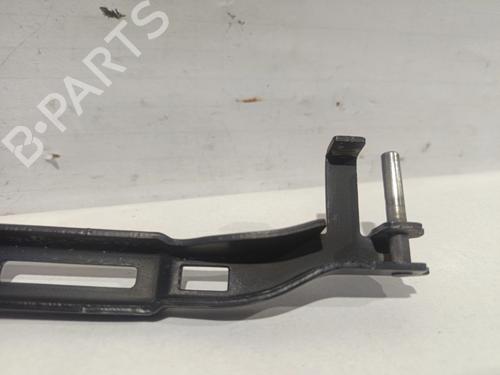 Front windshield wiper arm BMW 3 Coupe (E92) 320 d | BP32108401C143 