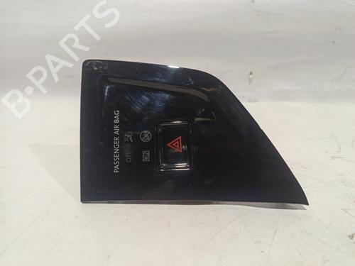 Used Warning switch VW POLO VI (AW1, BZ1, AE1) [2017-2026]  32133715