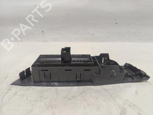 Left front window switch VW POLO VI (AW1, BZ1, AE1) | BP32133723I27