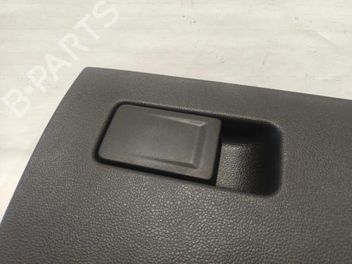 Handskerum VW POLO VI (AW1, BZ1, AE1) | BP32137549C95