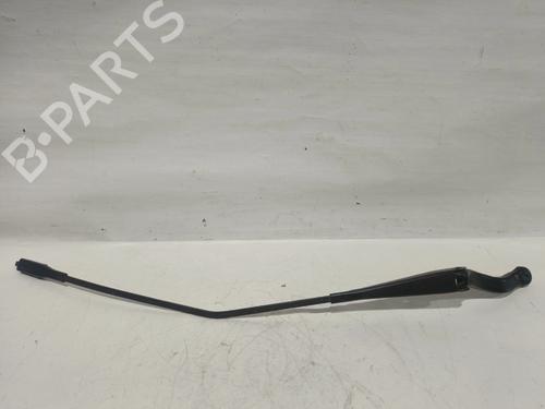 front-windshield-wiper-arm-opel-corsa-d-s07-2006-2007-2008-2009-2010-2011-2012-2013-2014-2015-32156748 main image