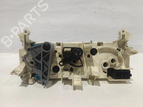 Climate control PEUGEOT PARTNER Box Body/MPV (5_, G_) | BP32173619I5