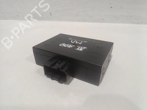 Used Electronic module VW GOLF IV (1J1) [1997-2008]  32176323