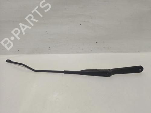 Used Front windshield wiper arm CITROËN BERLINGO / BERLINGO FIRST MPV (MF_, GJK_, GFK_) 1.6 HDI 90 (MF9HX) (90 hp) 32193953