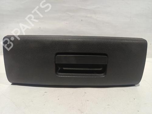Used Glove box Glove box VW GOLF VII (5G1, BQ1, BE1, BE2) 1.6 TDI (105 hp) 32189667 32189667