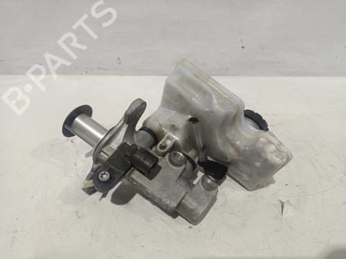 Used Brake master cylinder VW GOLF VII (5G1, BQ1, BE1, BE2) 1.6 TDI (105 hp) 32209423