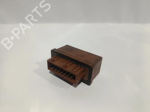 Used Switch PEUGEOT 406 (8B) 2.0 HDI 110 (109 hp) 32338609