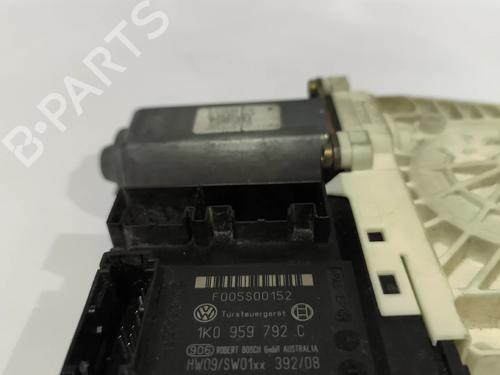 Right front window motor VW GOLF V (1K1) 1.9 TDI | BP32344270E20 - Image 4