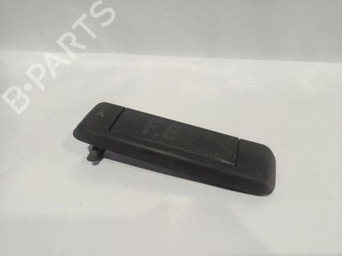 Used Front left exterior door handle Front left exterior door handle 32373082 32373082