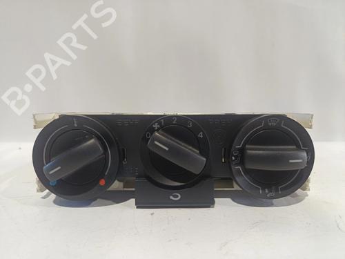 Used Climate control Climate control VW POLO IV (9N_, 9A_) 1.2 12V (64 hp) 32405244 32405244