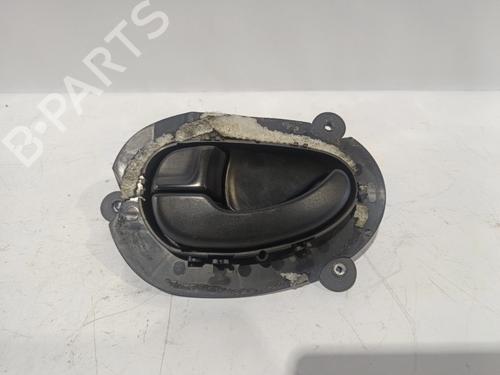 rear-left-interior-door-handle-peugeot-406-8b-1995-1996-1997-1998-1999-2000-2001-2002-2003-2004-2005-32259776 main image