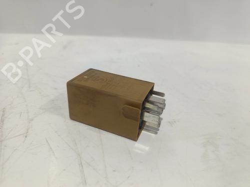 switch-bmw-3-touring-e46-1999-2000-2001-2002-2003-2004-2005-32447467 main image