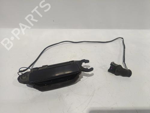 front-left-exterior-door-handle-audi-a4-b5-8d2-1994-1995-1996-1997-1998-1999-2000-2001-32506334 main image