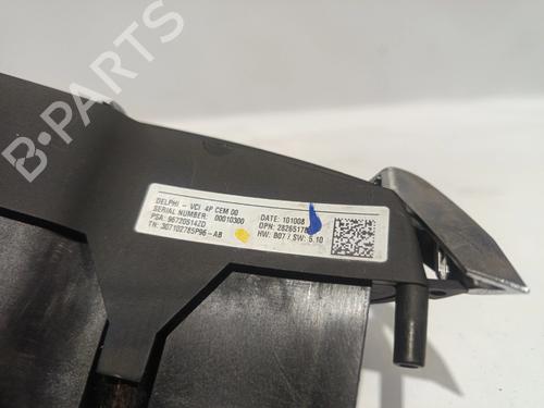 Steering wheel controls CITROËN C4 II (NC_) 1.6 HDi 110 | BP32516655E15 