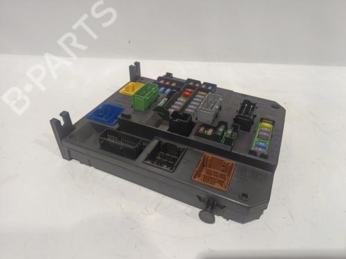 Used Fuse box CITROËN C4 II (NC_) 1.6 HDi 110 (112 hp) 32519202