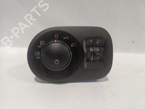 Used Headlight switch Headlight switch SEAT ALTEA XL (5P5, 5P8) 1.4 16V (86 hp) 32630068 32630068