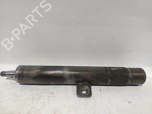 Used Right front shock absorber Right front shock absorber CITROËN C5 I (DC_) 2.2 HDi (DC4HXB, DC4HXE) (133 hp) 32425805 32425805