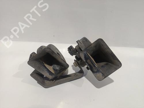 Toeter AUDI A4 B5 (8D2) 1.9 TDI (110 hp) 32508698