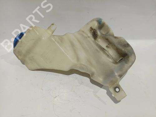 Used Windscreen washer tank Windscreen washer tank AUDI A4 B5 (8D2) 1.9 TDI (110 hp) 32506317 32506317