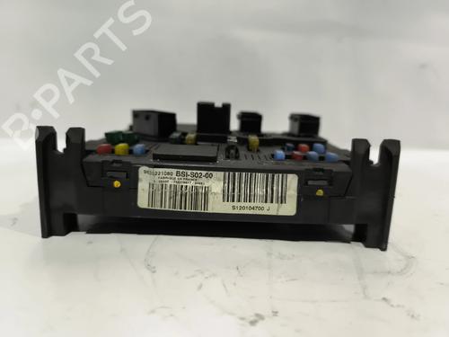 Fuse box PEUGEOT 407 (6D_) 1.6 HDi 110 (6D9HZC, 6D9HYC) | BP32687964E1 - Image 2