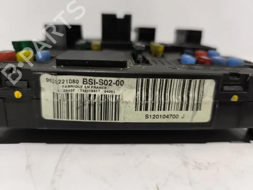 Fuse box PEUGEOT 407 (6D_) 1.6 HDi 110 (6D9HZC, 6D9HYC) | BP32687964E1 - Image 3