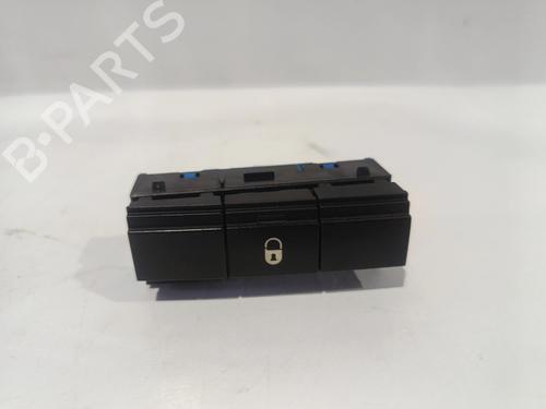 switch-peugeot-407-6d_-2004-2005-2006-2007-2008-2009-2010-2011-32698837 main image