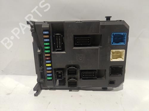 Used Fuse box Fuse box PEUGEOT 207 (WA_, WC_) 1.4 16V (95 hp) 32735278 32735278
