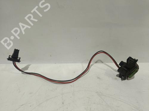 Used Heater resistor Heater resistor OPEL VIVARO A Van (X83) 2.0 CDTI (F7) (114 hp) 32751803 32751803